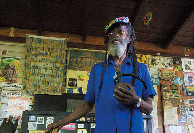 アール・チナ・スミス本人が語る ルーツ・ロック・レゲエが生まれた現場|ギター・マガジン2017年9月号より