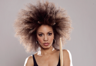 シンディ・ブラックマン・サンタナが語るトニー・ウィリアムス｜リズム&ドラム・マガジン2017年11月号より