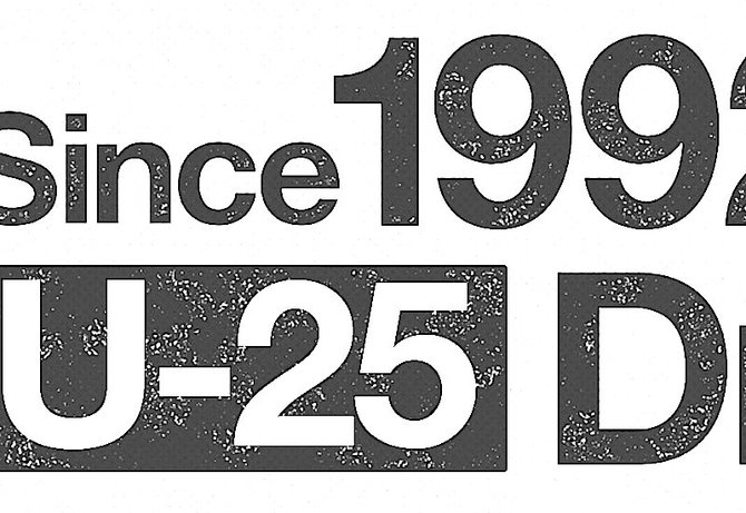山本真央樹［DEZOLVE］Since 1992／U25-Drummers Vol.4｜リズム＆ドラム・マガジン2018年月1号より