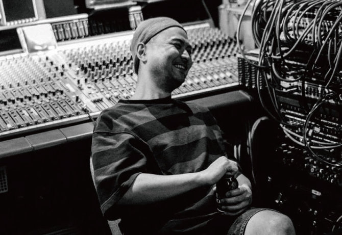 トラックメイカーIllicit Tsuboi氏が語る、ビート・ミュージックの"大きな音"の正体｜サウンド&レコーディング・マガジン2018年４月号より