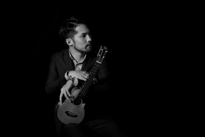 ウクレレ・マガジンVol.21新納悠記のソロ・ウクレレ