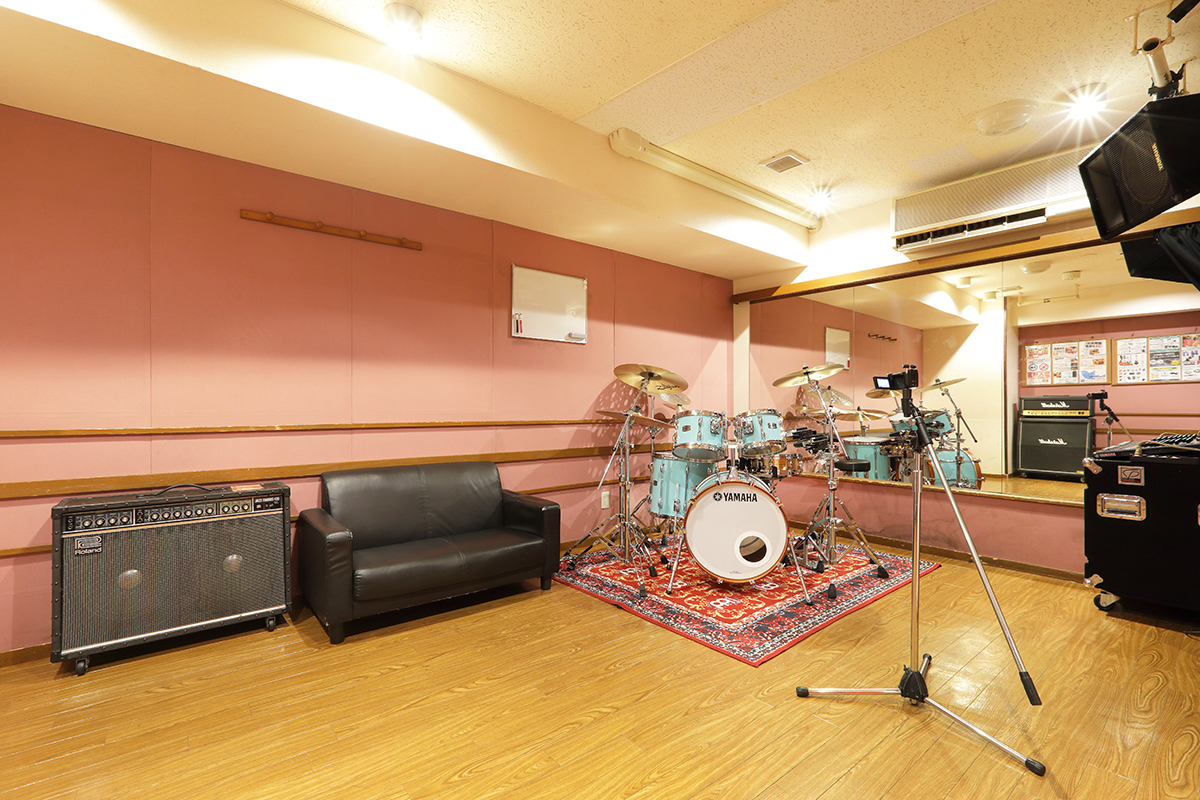 リボスタ音泉 Studio Revole 誌上ドラム コンテスト19 Bring The Beat 応援企画 イチ押し リハーサル スタジオ リボスタ音泉 Studio Revole 誌上ドラム コンテスト19 Bring The Beat 応援企画 イチ押し リハーサル スタジオ